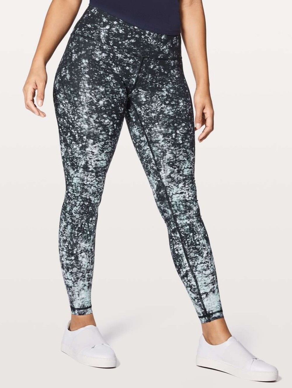 Lululemon Wunder Under Hi-Rise Tight *Nulux Waist 13" Across. Estimated Size 6